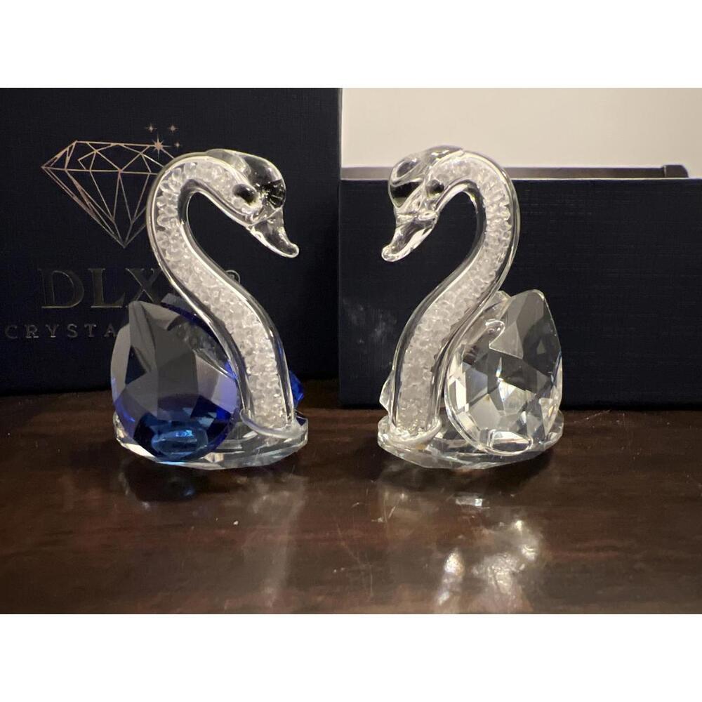 DLXK crystal world pair of swans